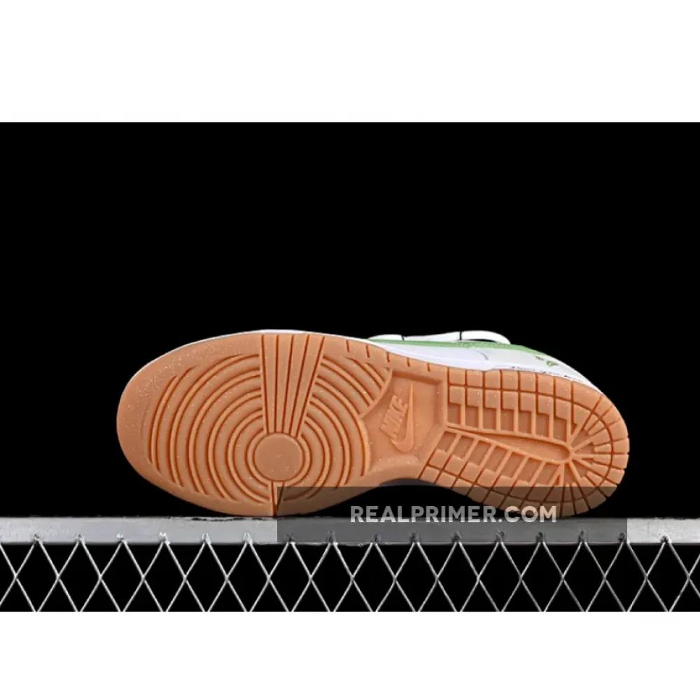 DUNK LOW SB WHITE/WHITE/STADIUM GREEN/FUCHSIA DREAM FD9922-151