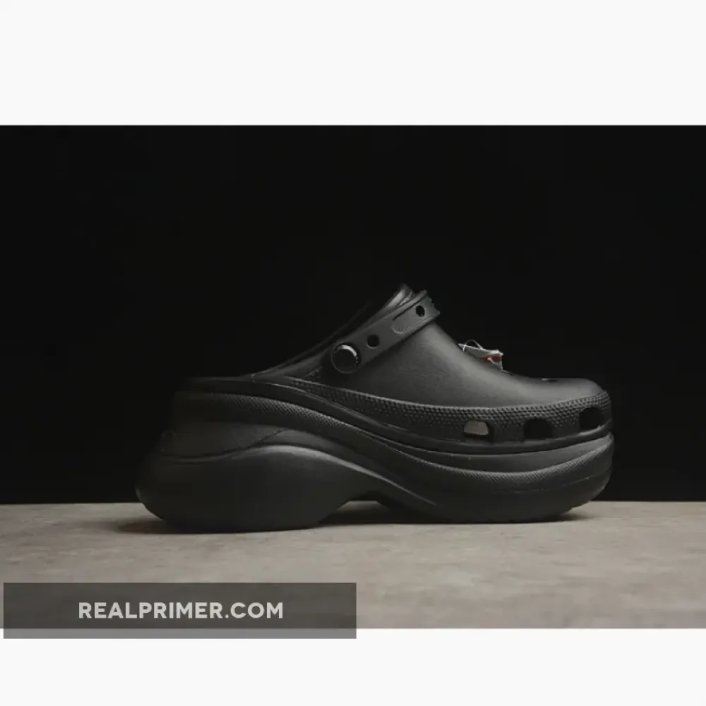 CROCS CLASSIC CLOG BLACK IAW1G5