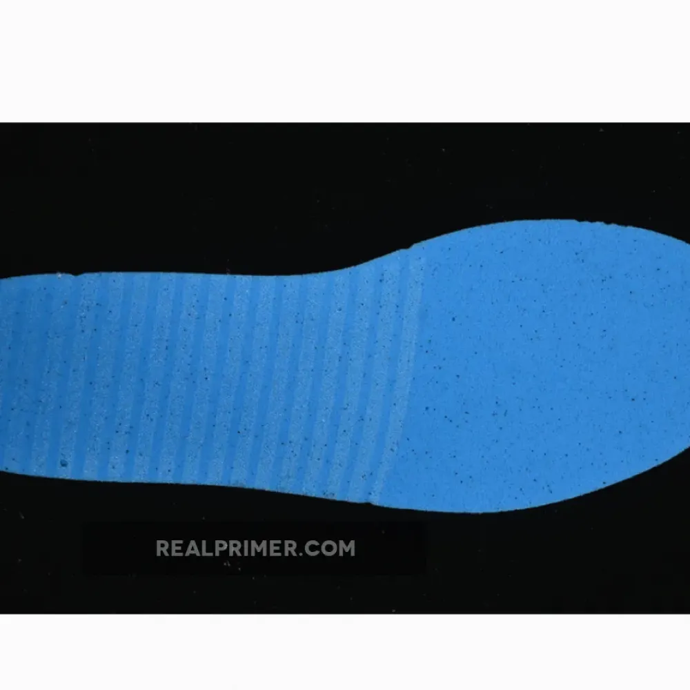 AIR FORCE 1 07 LOW SUMMIT WHITE/SUMMIT WHITE/SAIL/WOLF GREY/WHITE DX2678-100