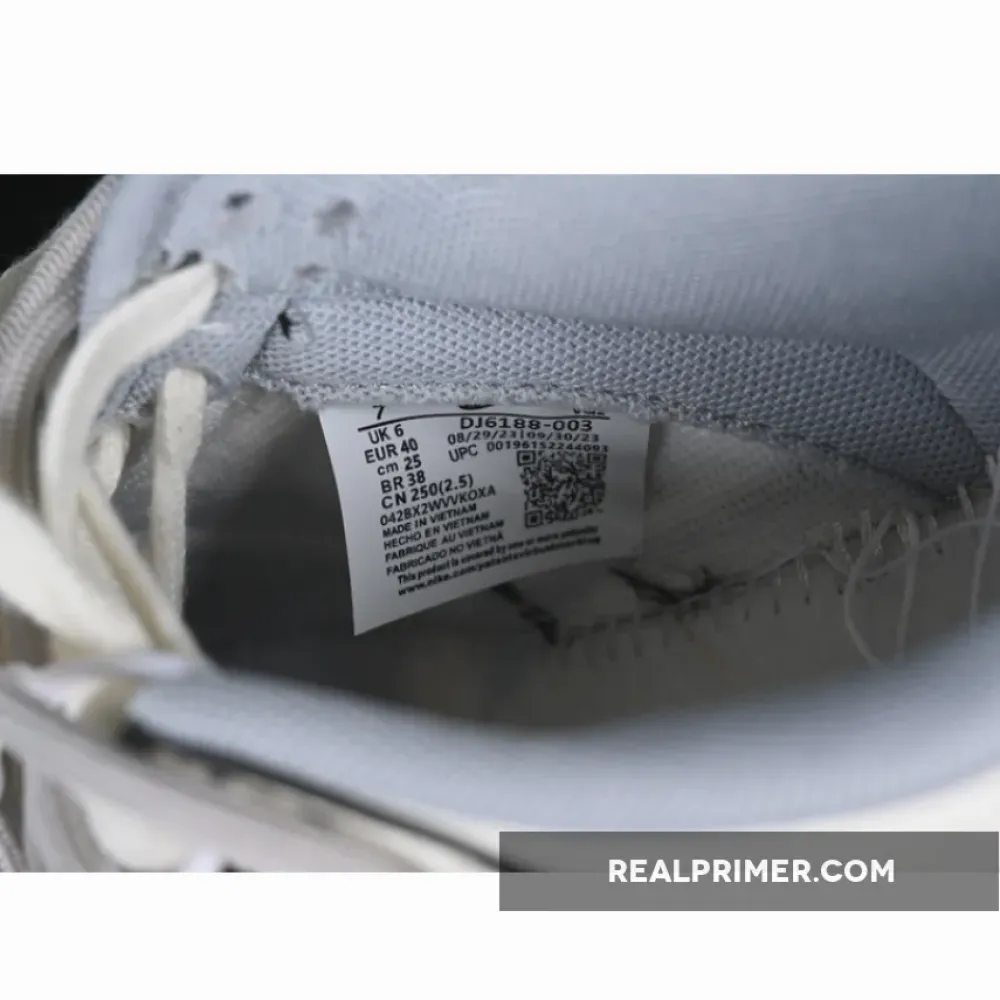 DUNK LOW MIAMI HURRICANES WHITE/BLACK/GREY DJ6188-003