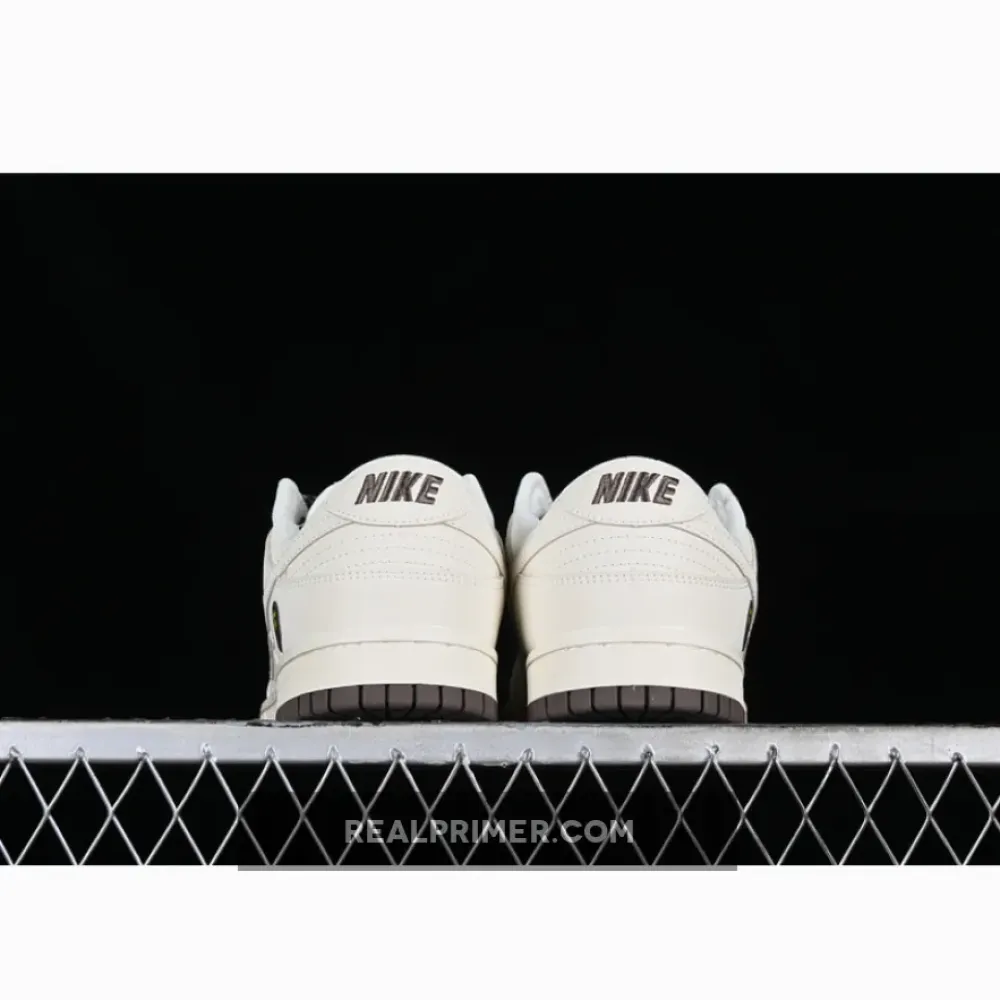 DUNK LOW BAPE WHITE/BROWN XD6188-019