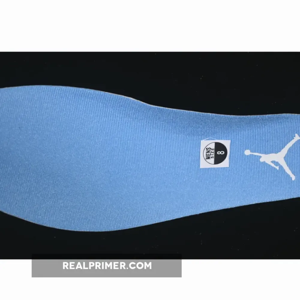 AIR JORDAN 12 RETRO WHITE UNIVERSITY BLUE WHITE/UNIVERSITY BLUE/METALLIC SILVER CT8013-112