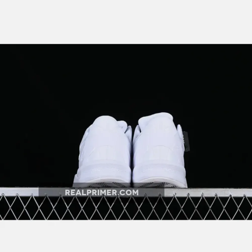 KOBE 8 SYSTEM WHITE FJ9364-100