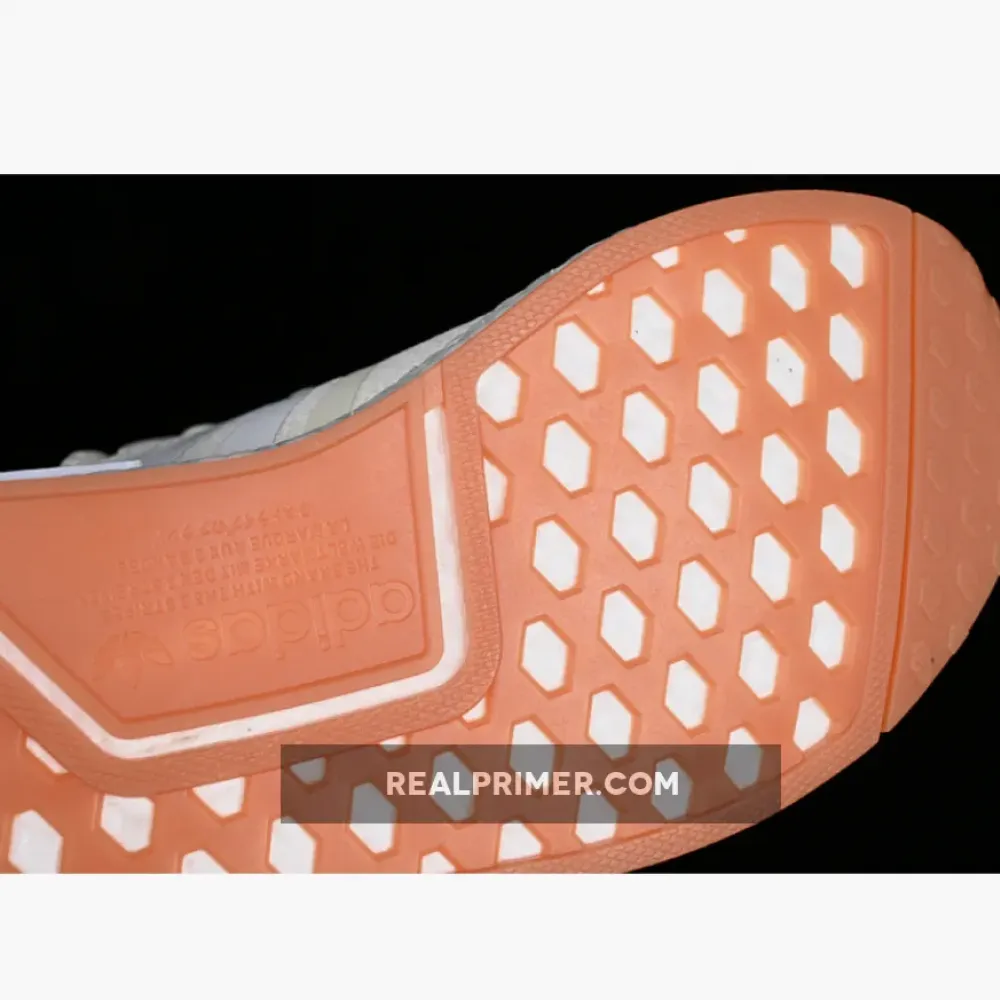 ADIDAS NMD R1 WONDER WHITE/CLOUD WHITE/GUM GY6058