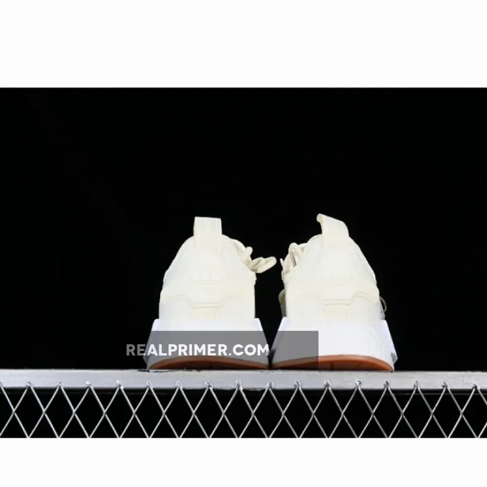 ADIDAS NMD R1 WONDER WHITE/CLOUD WHITE/GUM GY6058