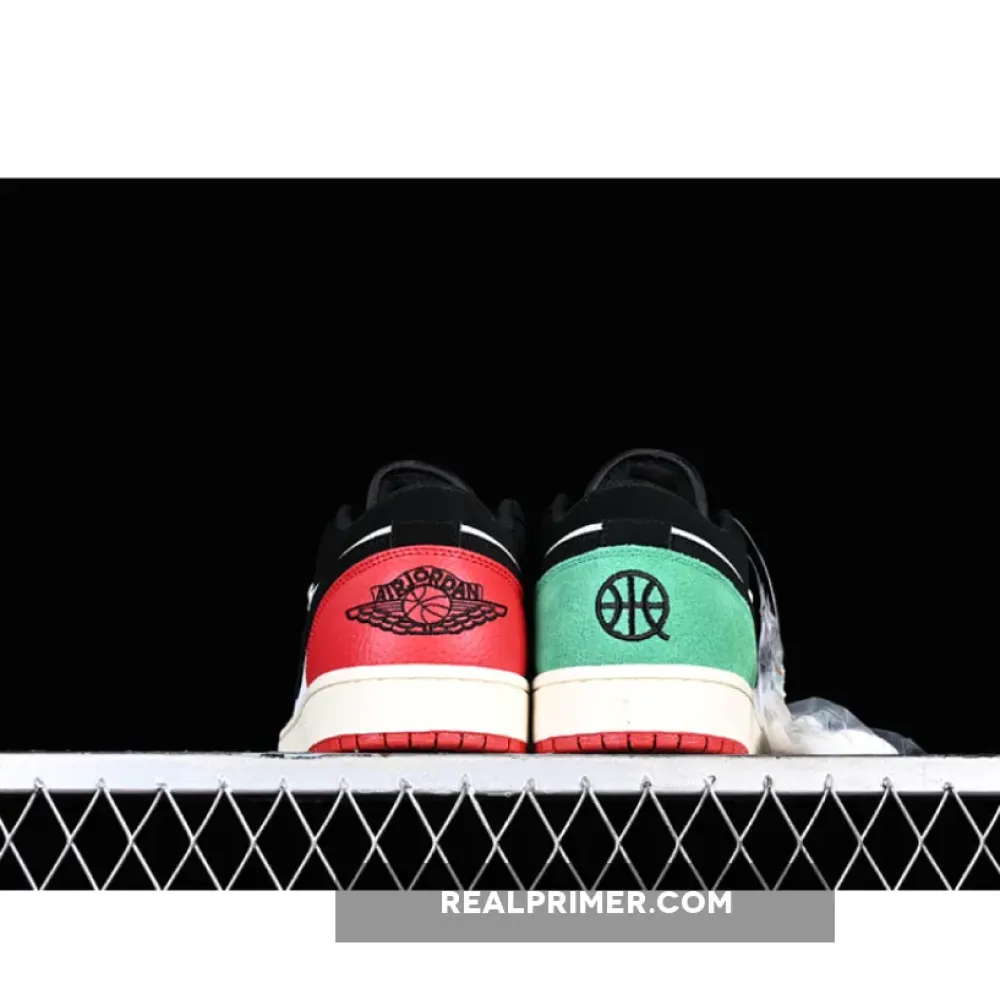 AIR JORDAN 1 LOW QUAI 54 BLACK/WHITE/GREEN/RED FQ6703-100