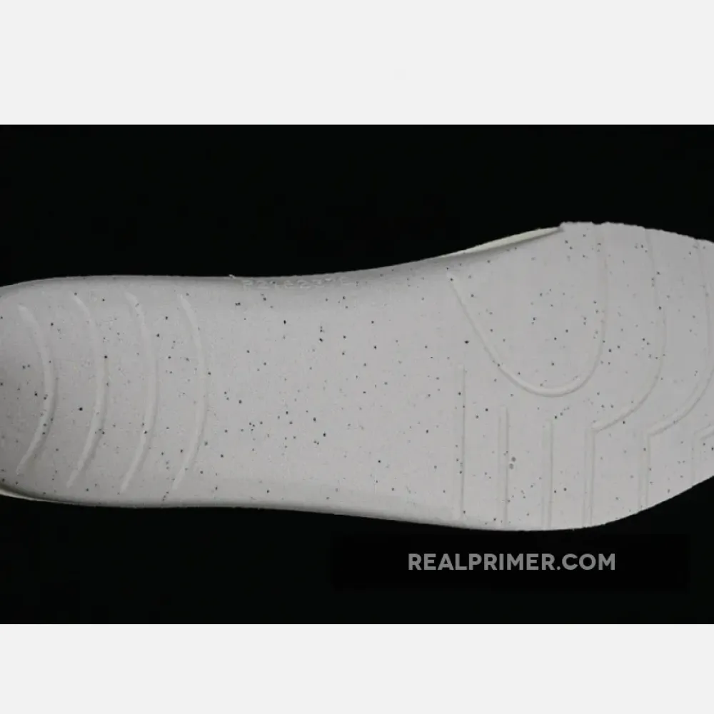 BA*LEN*CIAGA TRIPLE S 3 0 YELLOW W3GN50210