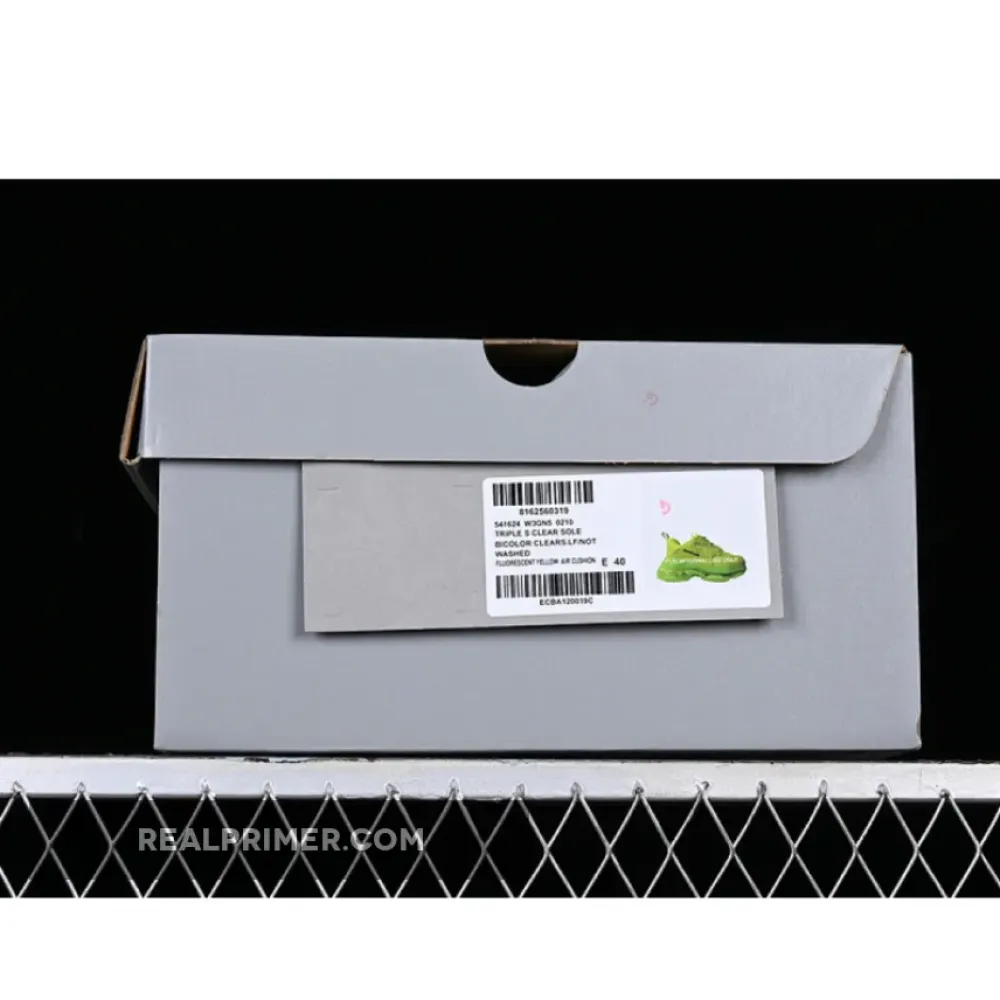 BA*LEN*CIAGA TRIPLE S 3 0 YELLOW W3GN50210