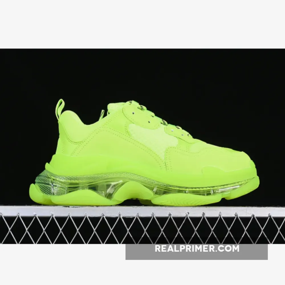 BA*LEN*CIAGA TRIPLE S 3 0 YELLOW W3GN50210