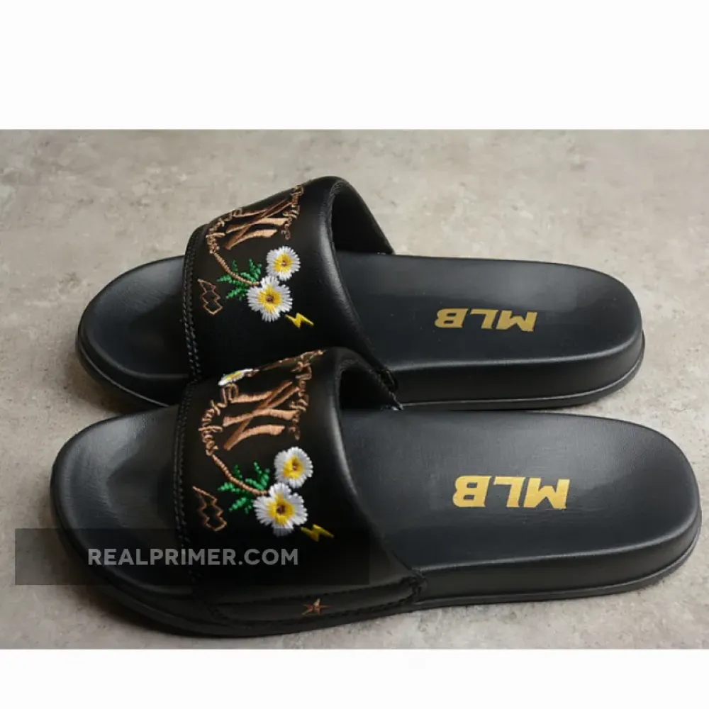 BASEBALL LEAGUE SLIPPERS WHITE/GOLD/BLACK