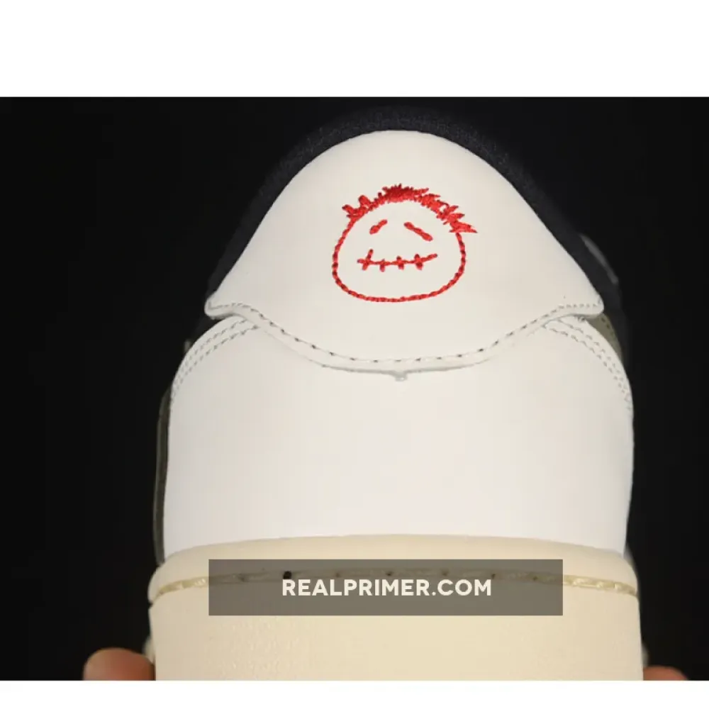 LW TRAVIS SCOTT X AIR JORDAN 1 LOW OG SAIL/UNIVERSITY RED/BLACK/MEDIUM OLIVE DZ4137-106