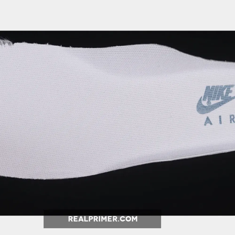 AIR FORCE 1 LOW 07 LV8 REFLECTIVE SWOOSH WHITE/DARK MARINA BLUE/WHITE FB8971-100