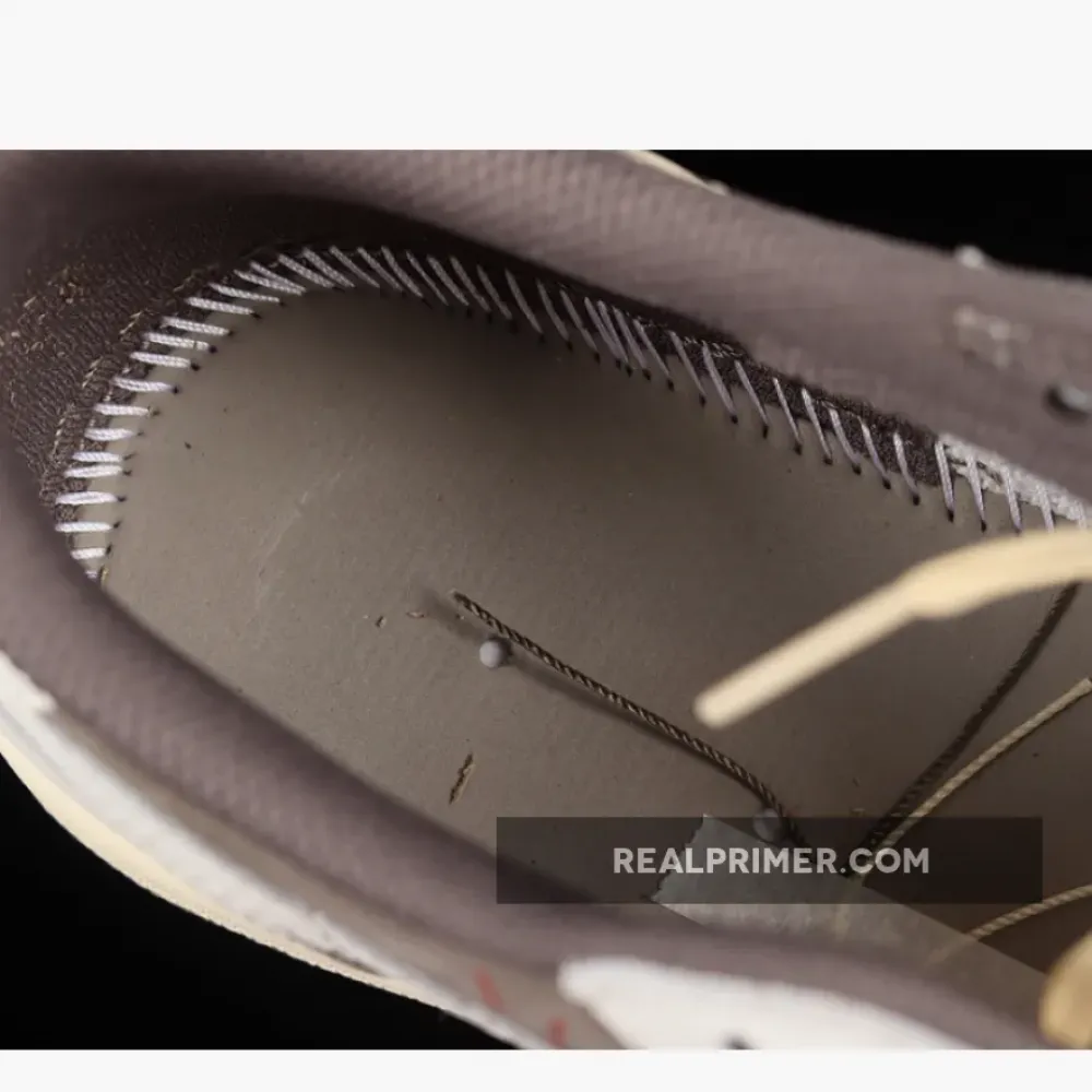 LW TRAVIS SCOTT AIR JORDAN 1 LOW OG REVERSE MOCHA SAIL/UNIVERSITY RED/RIDGEROCK DM7866-162