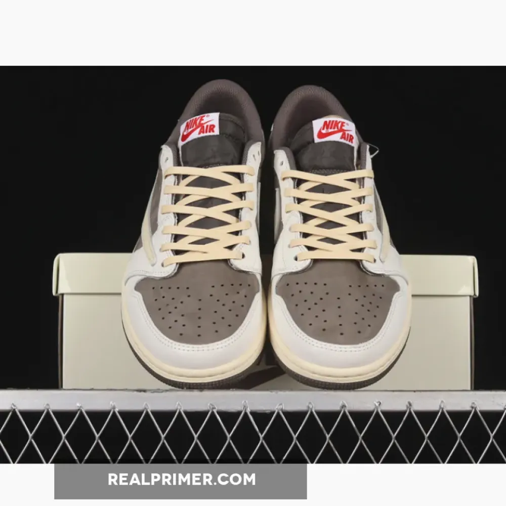 LW TRAVIS SCOTT AIR JORDAN 1 LOW OG REVERSE MOCHA SAIL/UNIVERSITY RED/RIDGEROCK DM7866-162