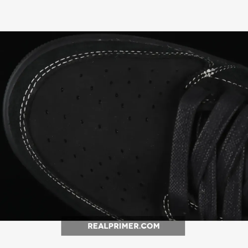 LW TRAVIS SCOTT X AIR JORDAN 1 LOW OG BLACK/PHANTOM/UNIVERSITY RED 36-48.5