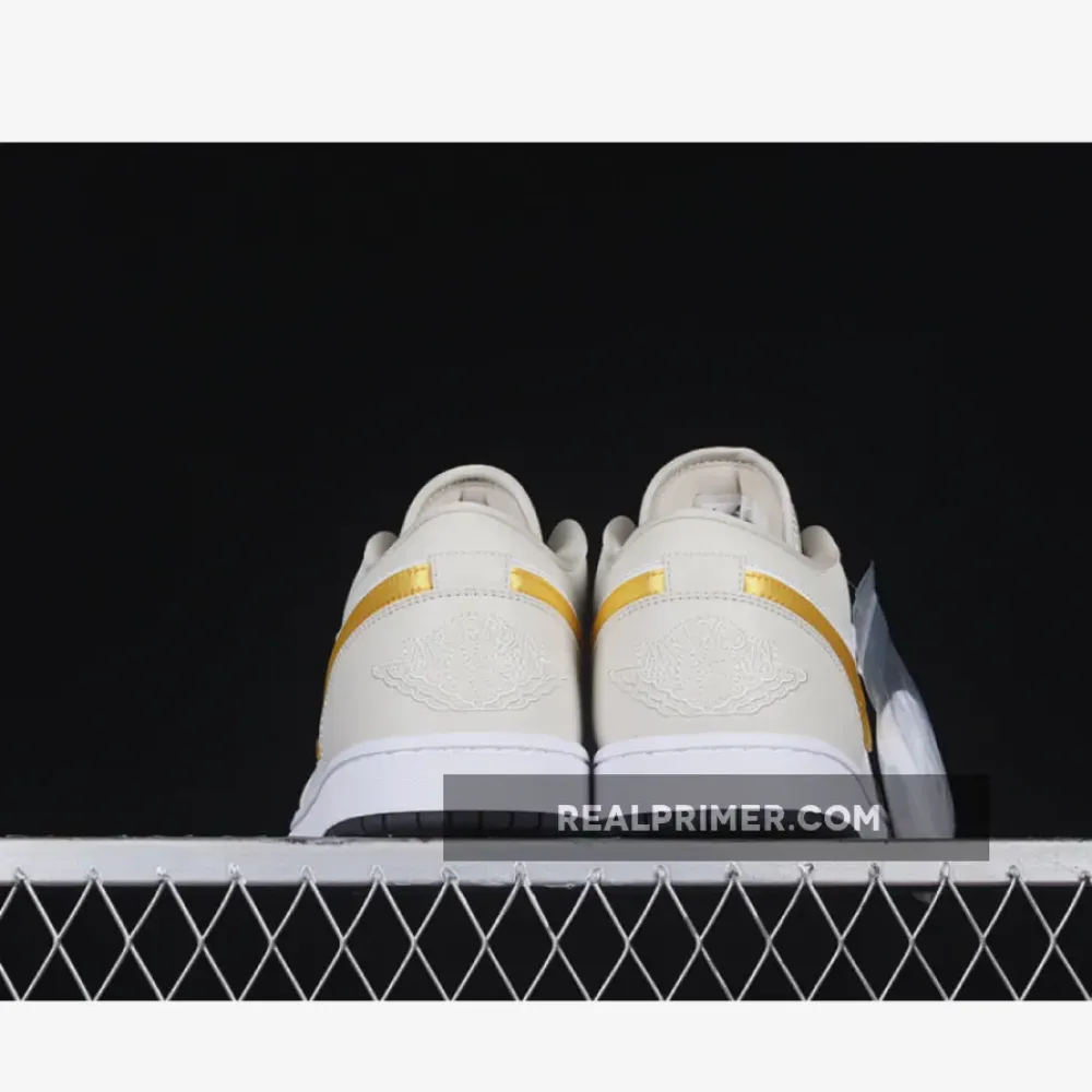 AIR JORDAN 1 LOW LIGHT OREWOOD BROWN/AMARILLO/WHITE/LASER BLUE CK3022-107