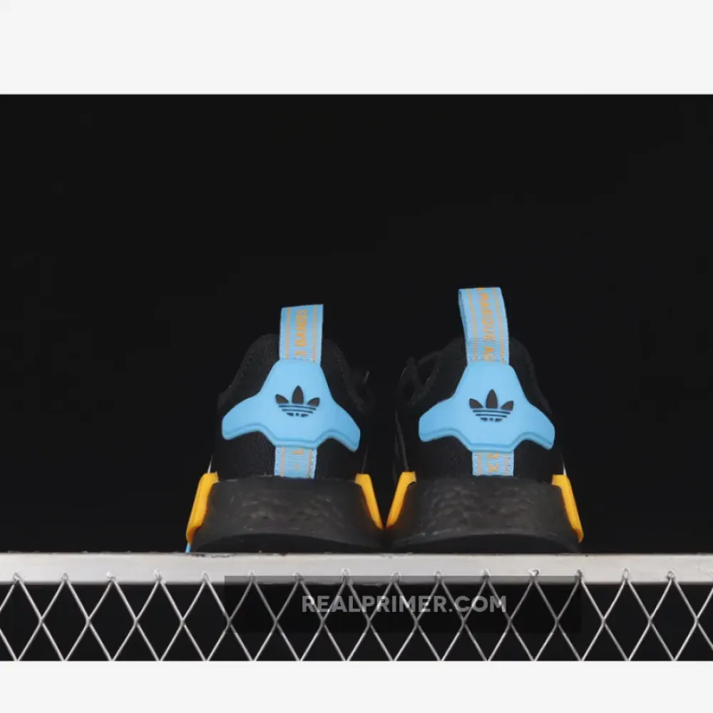 NMD_R1 SHOES CORE BLACK/CLOUD WHITE/COLLEGIATE GOLD FZ5876