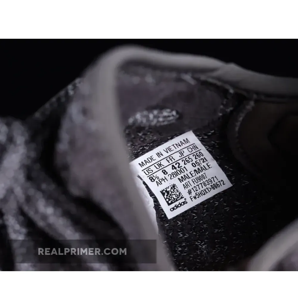 LW YEEZY BOOST 350 V2 BLACK REFLECTIVE/BLACK REFLECTIVE/BLACK REFLECTIVE FU9007