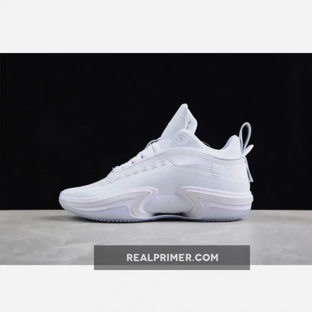 AIR JORDAN 36 LOW PURE MONEY WHITE/METALLIC SILVER DH0833-101