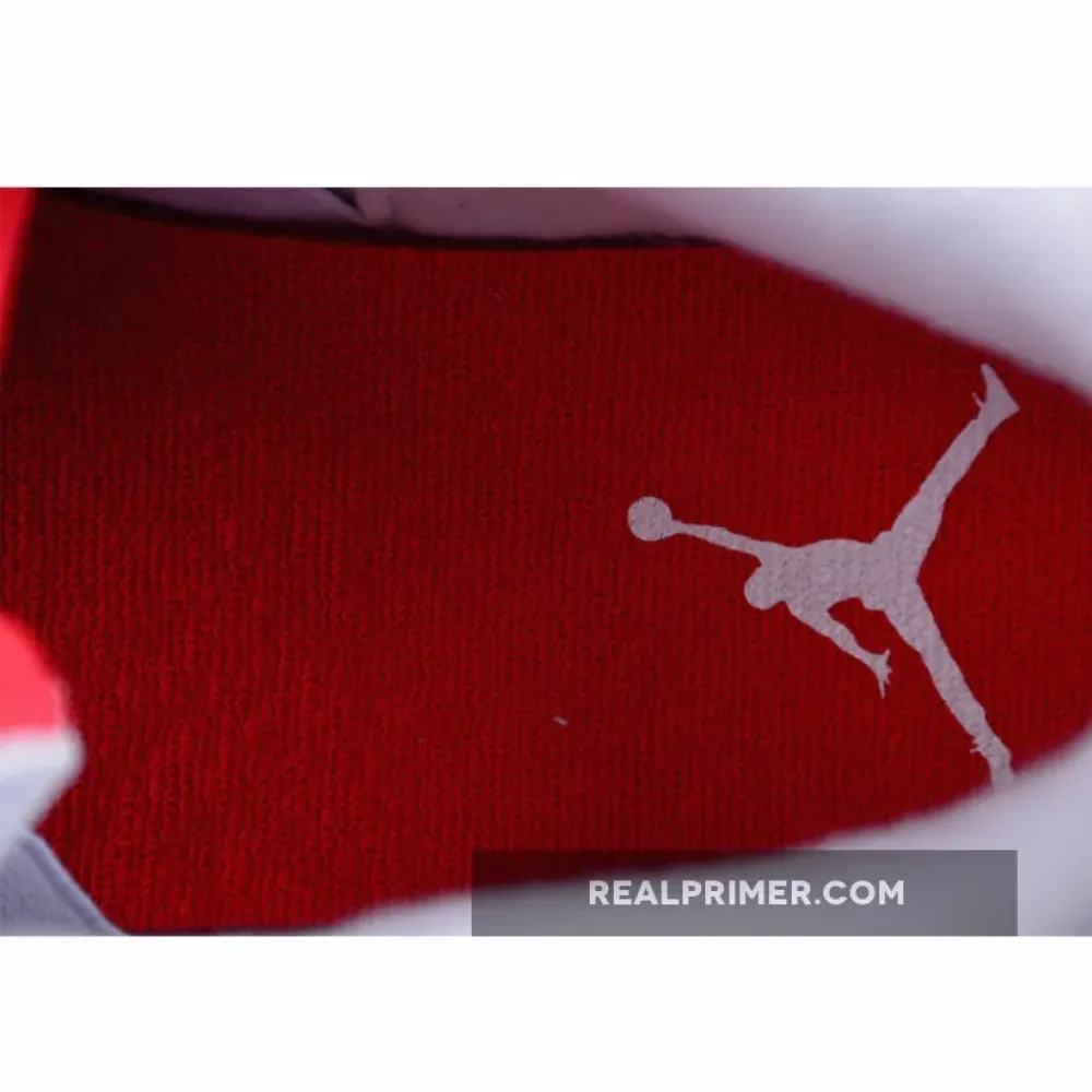 AIR JORDAN 3 RETRO HALL OF FAME WHITE/CEMENT GREY-BLACK-FIRE RED 136064-116