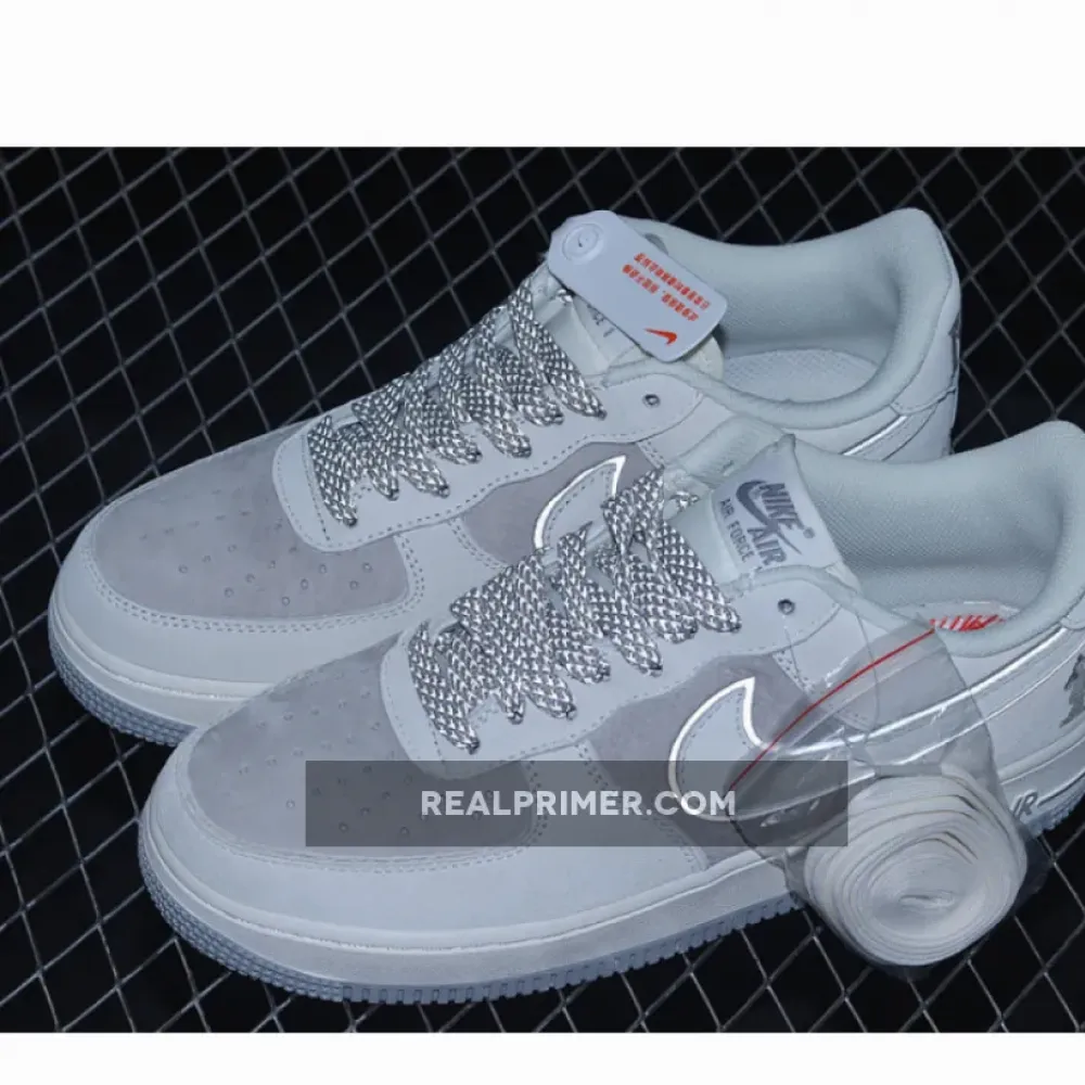 AIR FORCE 1 07 LOW FOUR HORSEMEN PE BEIGE/LIGHT GREY/WHITE DZ3696-005