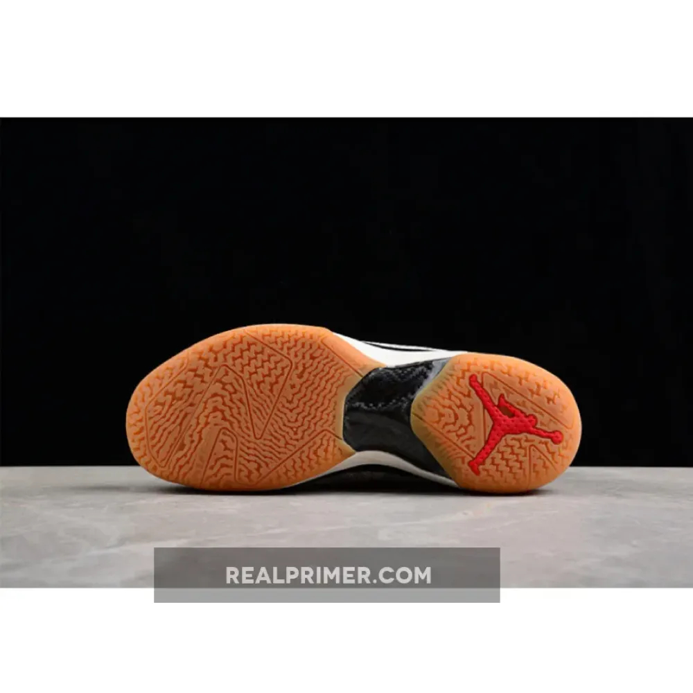 JAYSON TATUM AIR JORDAN 37 TATTOO PALE VANILLA/BLACK/PALE IVORY/UNIVERSITY RED DZ0811-200