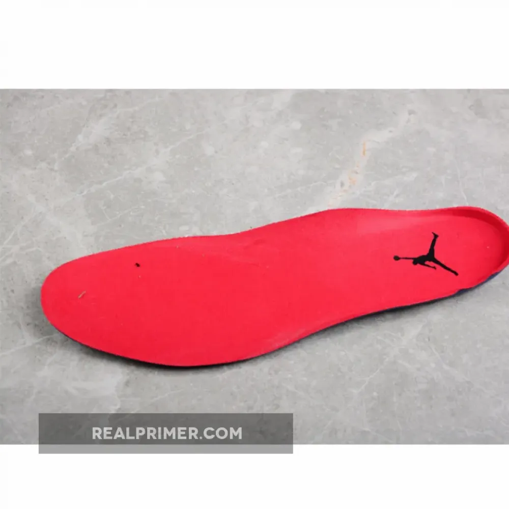 AIR JORDAN 37 PF BEYOND BORDERS LIGHT BONE/BLACK/DARK CONCORD/FIRE RED DD6959-060