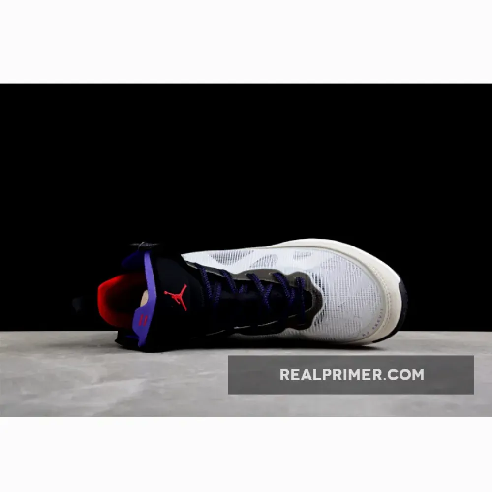 AIR JORDAN 37 PF BEYOND BORDERS LIGHT BONE/BLACK/DARK CONCORD/FIRE RED DD6959-060