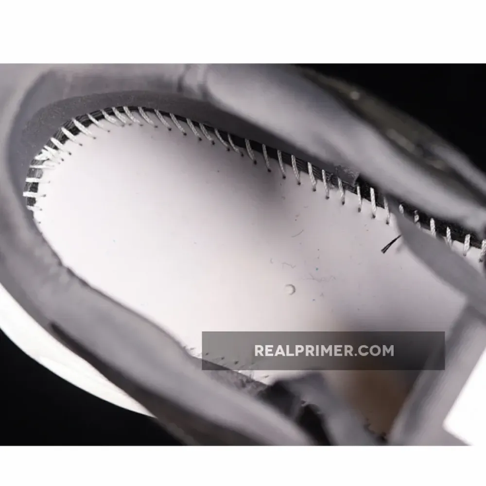 RETROPY F90 SHOES CORE BLACK/CORE BLACK/GREY SIX HP8025