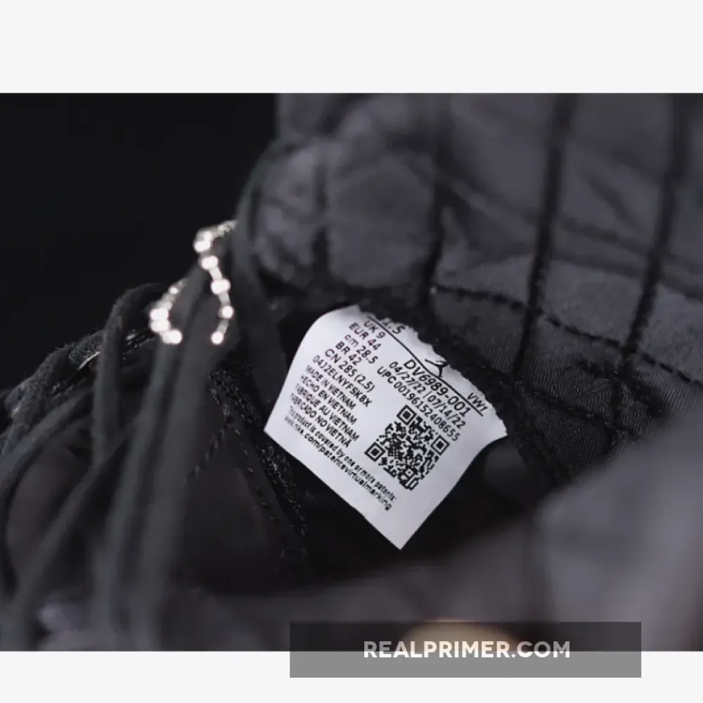 A MA MANIÉRE X AIR JORDAN 12 RETRO BLACK/BLACK/BURGUNDY CRUSH DV6989-001