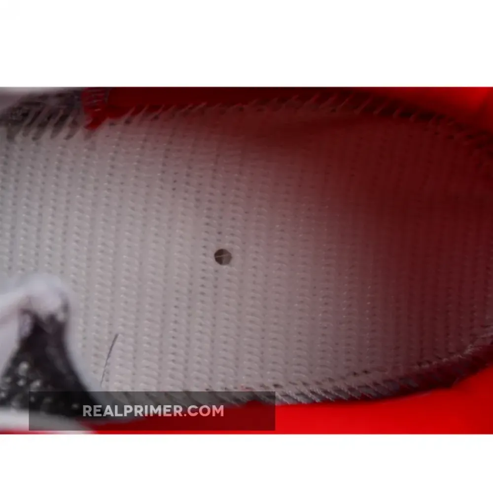 KOBE VI PROTRO WHITE/WOLF GREY/UNIVERSITY RED 996904-100