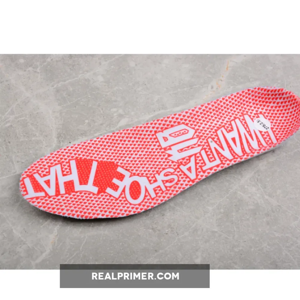 KOBE VI PROTRO WHITE/WOLF GREY/UNIVERSITY RED 996904-100