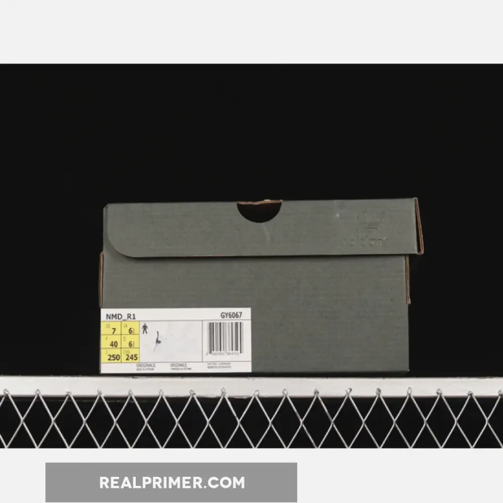 NMD_R1 SHOES CLOUD WHITE/CLOUD WHITE/CORE BLACK GY6067