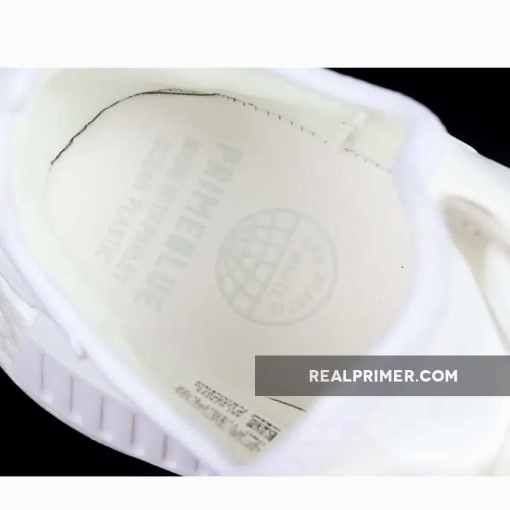 NMD_R1 PRIMEBLUE SHOES CLOUD WHITE/CLOUD WHITE/CLOUD WHITE GZ9259