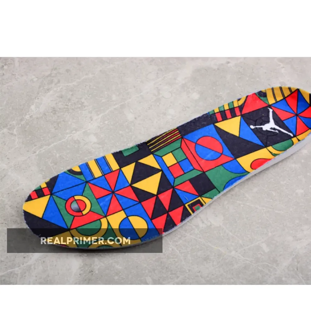 AIR JORDAN 36 SE PF GLORY WHITE/BLACK/GAME ROYAL/METALLIC GOLD DM7580-100