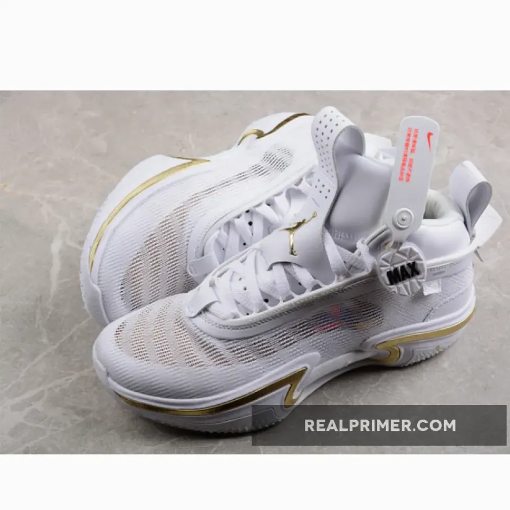 AIR JORDAN 36 SE PF GLORY WHITE/BLACK/GAME ROYAL/METALLIC GOLD DM7580-100