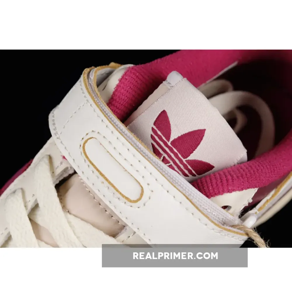 FORUM 84 LOW SHOES CLOUD WHITE/POWER BERRY GV9114