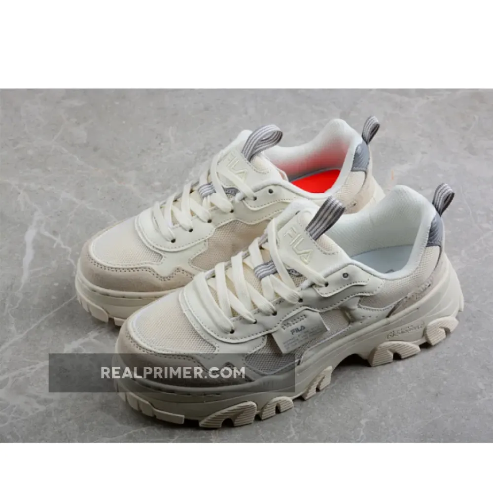 FI*LA FASHION SNEAKERS BEIGE/BEIGE/BEIGE