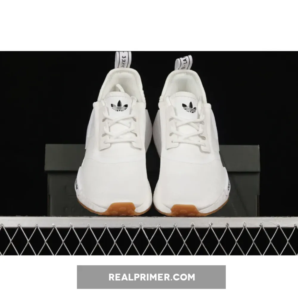 NMD_R1 PRIMEBLUE SHOES CLOUD WHITE/CLOUD WHITE/GUM GZ9260