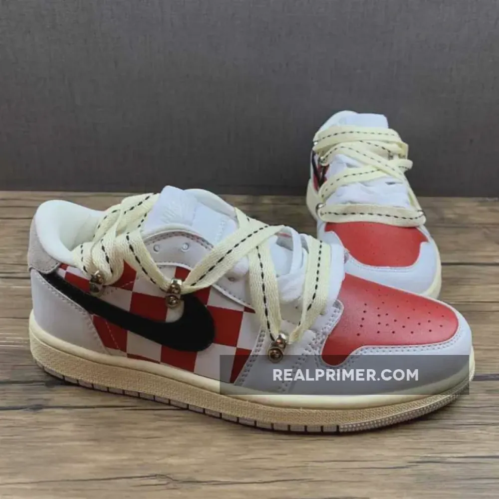 AIR JORDAN 1 LOW WHITE/BLACK/UNIVERSITY RED CZ0775-100