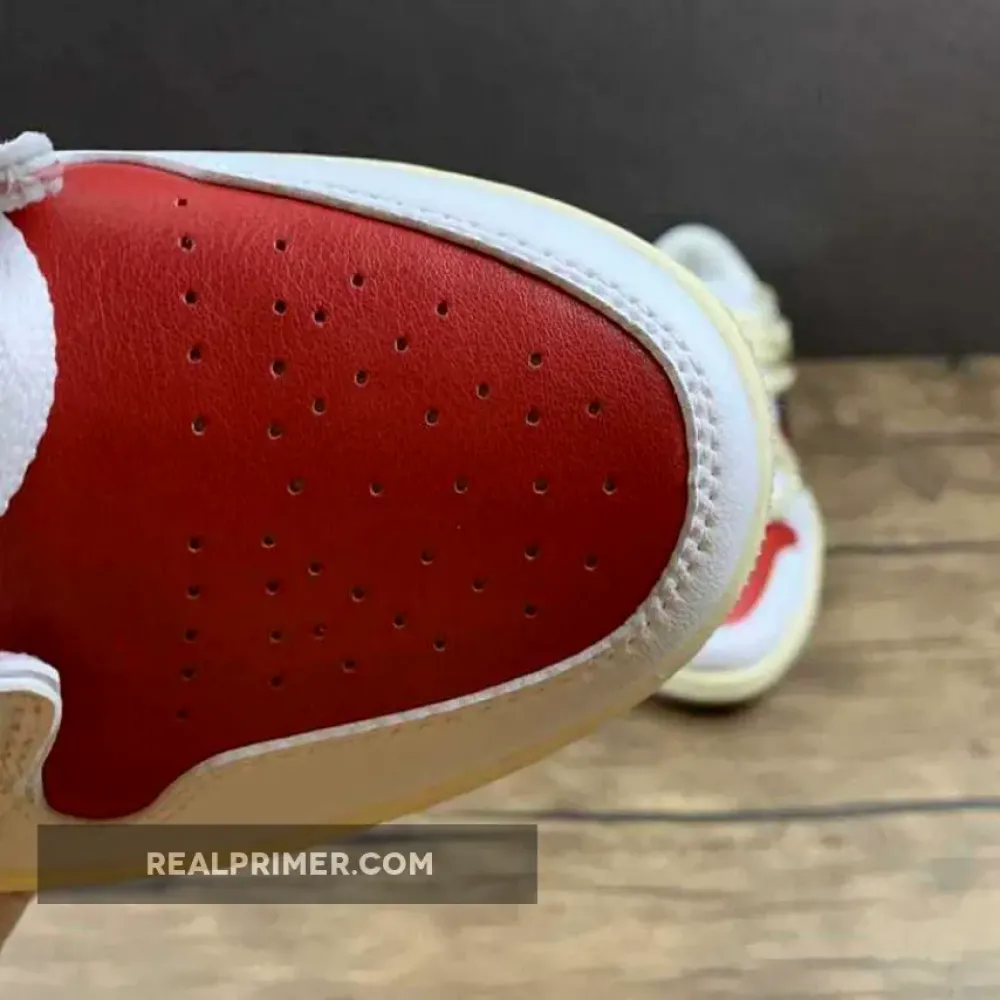 AIR JORDAN 1 LOW WHITE/BLACK/UNIVERSITY RED CZ0775-100