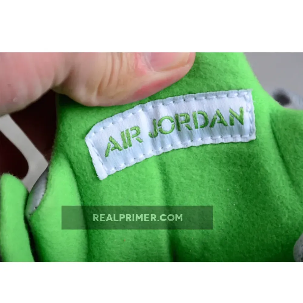 AIR JORDAN 5 RETRO 2022 SILVER/GREEN BEAN/FLINT GREY DM9014-003