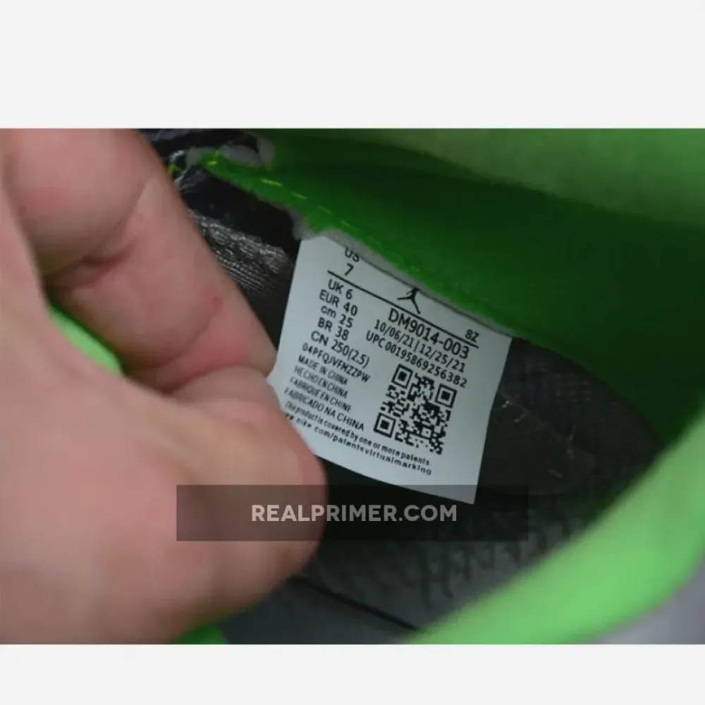 AIR JORDAN 5 RETRO 2022 SILVER/GREEN BEAN/FLINT GREY DM9014-003