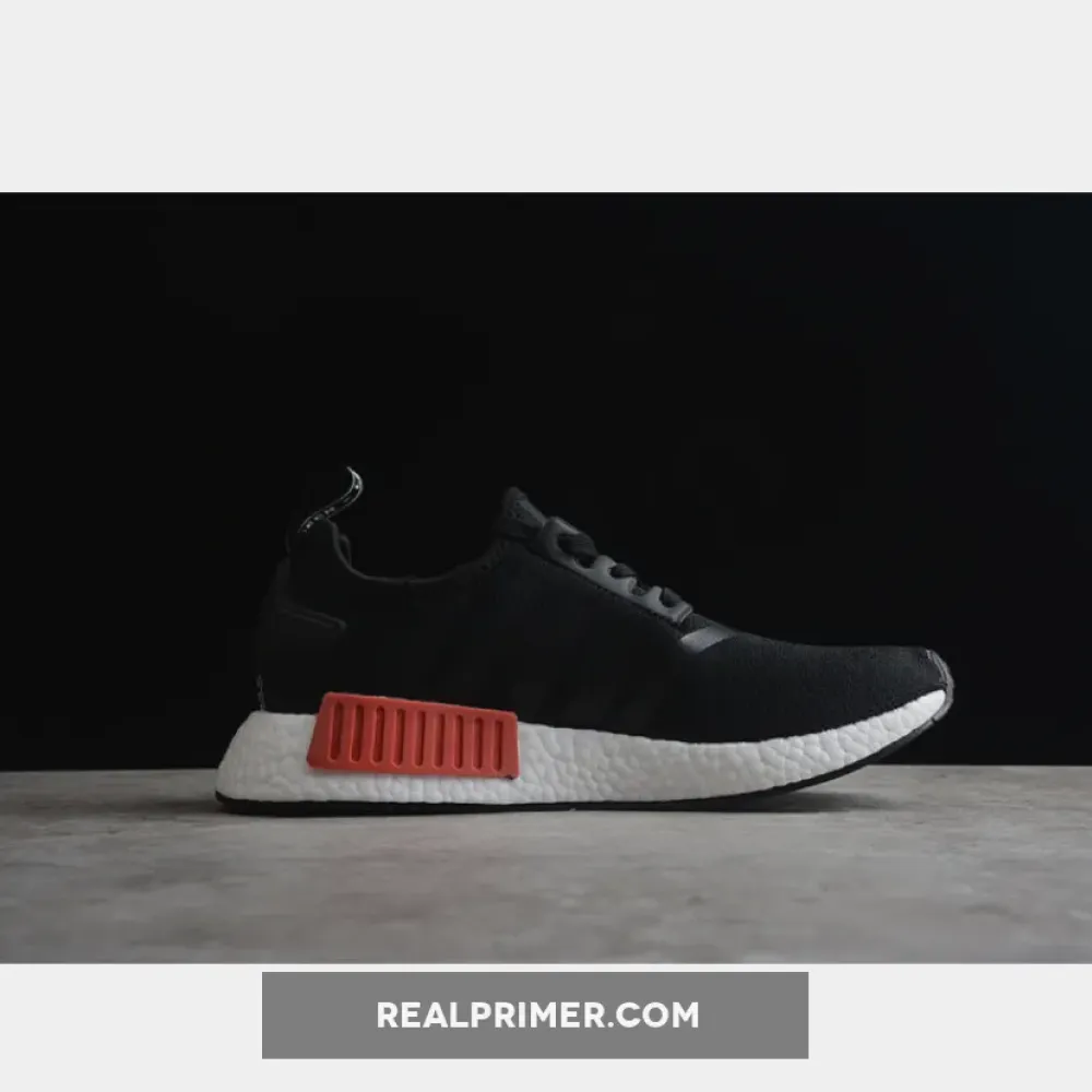 NMD_R1 BOOST SHOES CORE BLACK/CORE BLACK/CLOUD WHITE GZ7922