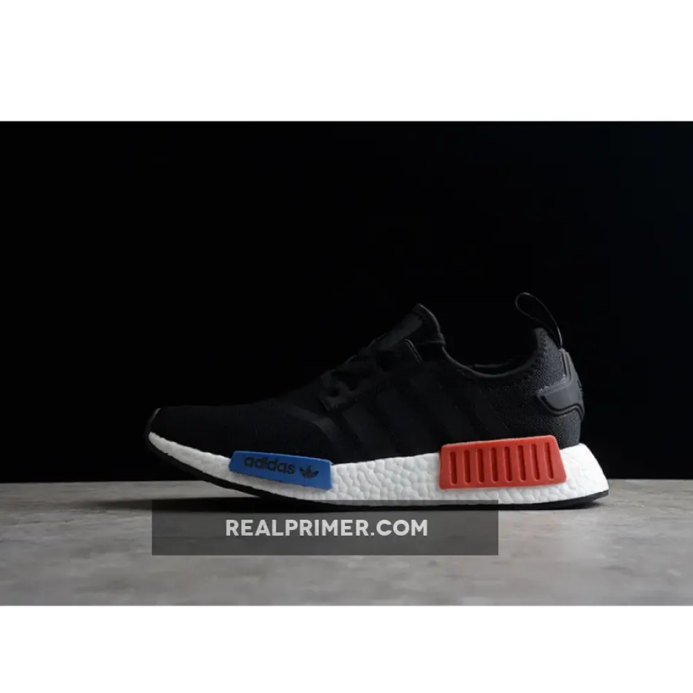 NMD_R1 BOOST SHOES CORE BLACK/CORE BLACK/CLOUD WHITE GZ7922