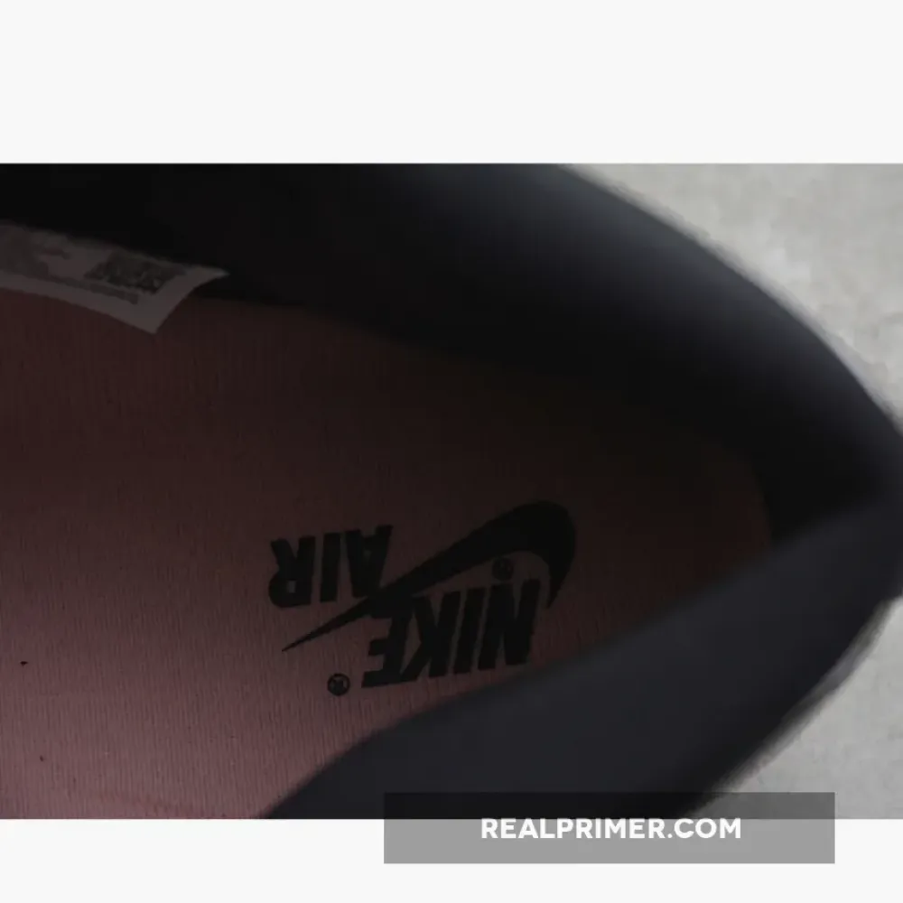 AIR JORDAN 1 RETRO HIGH OG STAGE HAZE WHITE/BLACK/GREY FOG/BLEACHED CORAL 555088-108