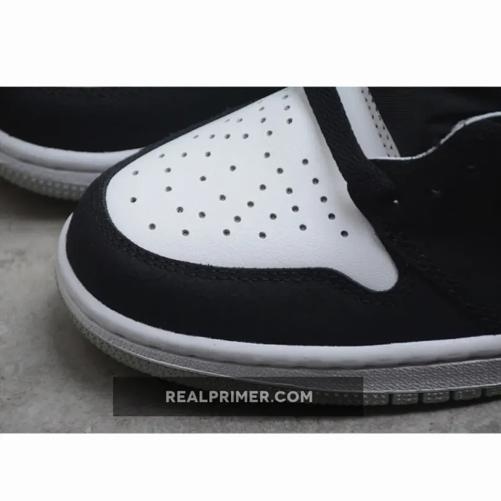 AIR JORDAN 1 RETRO HIGH OG STAGE HAZE WHITE/BLACK/GREY FOG/BLEACHED CORAL 555088-108