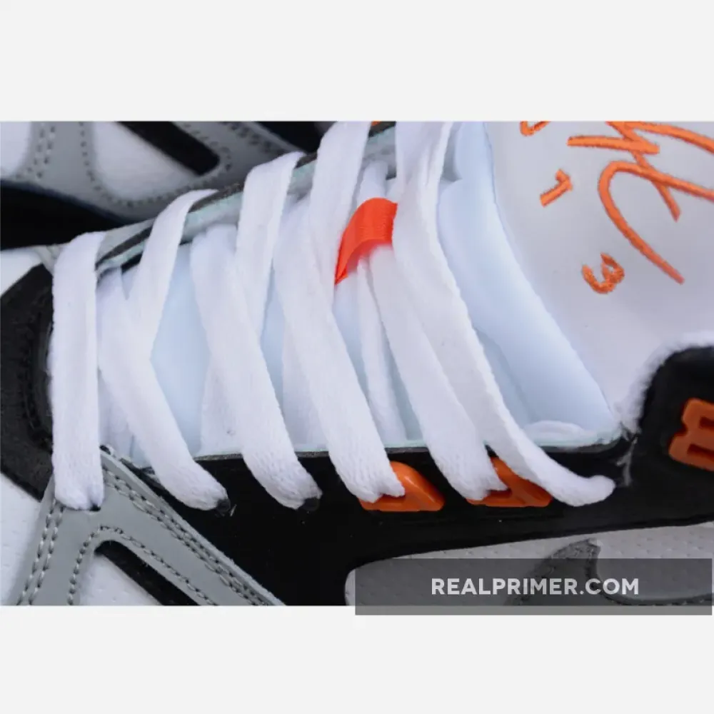 AIR FLIGHT 13 MID WHITE/BLACK/GREY-ORANGE 579961-105