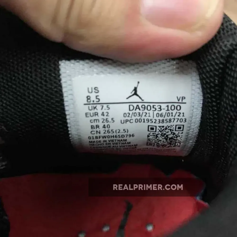 AIR JORDAN 36 PF PSYCHIC ENERGY WHITE/BLACK/UNIVERSITY RED DA9053-100