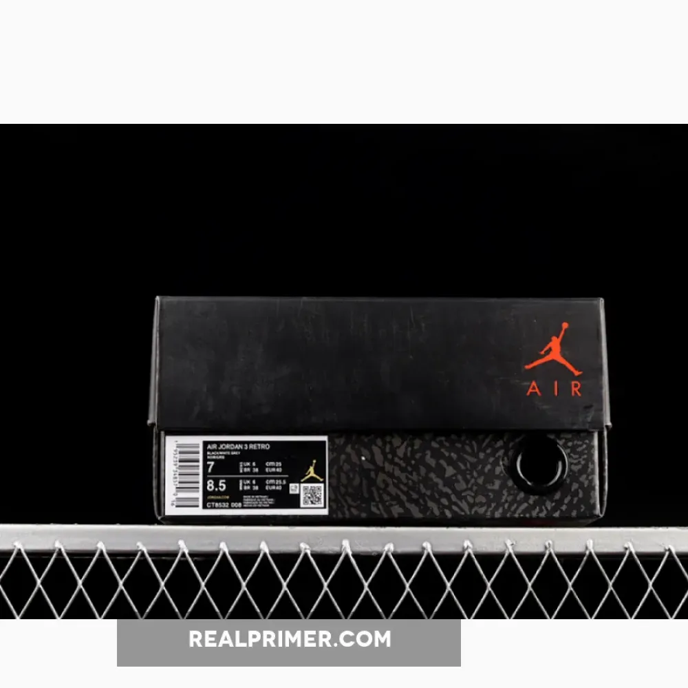 AIR JORDAN 3 DESERT CEMENT BLACK/RUSH ORANGE-FOSSIL STONE-SAIL CT8532-008